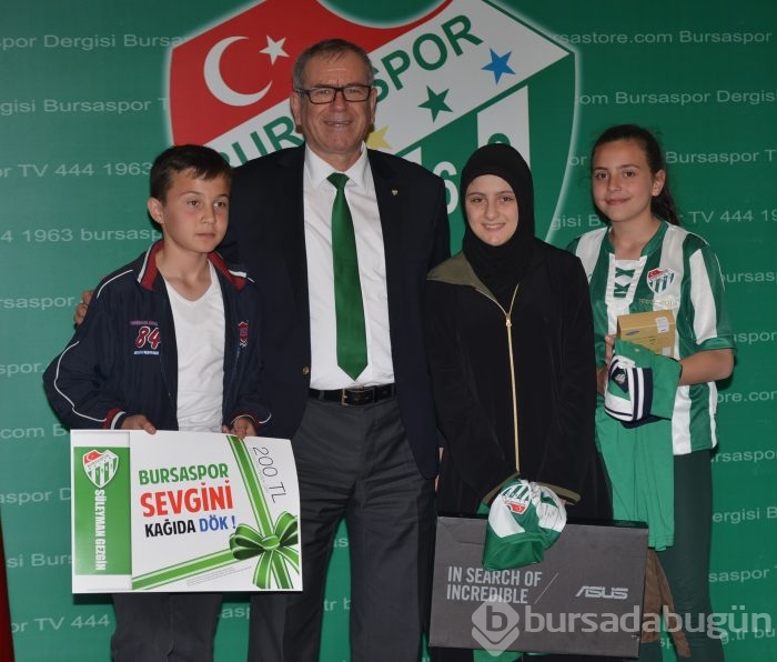 Bursaspor sevgisini kağıda döken minikler ödüllendirildi!