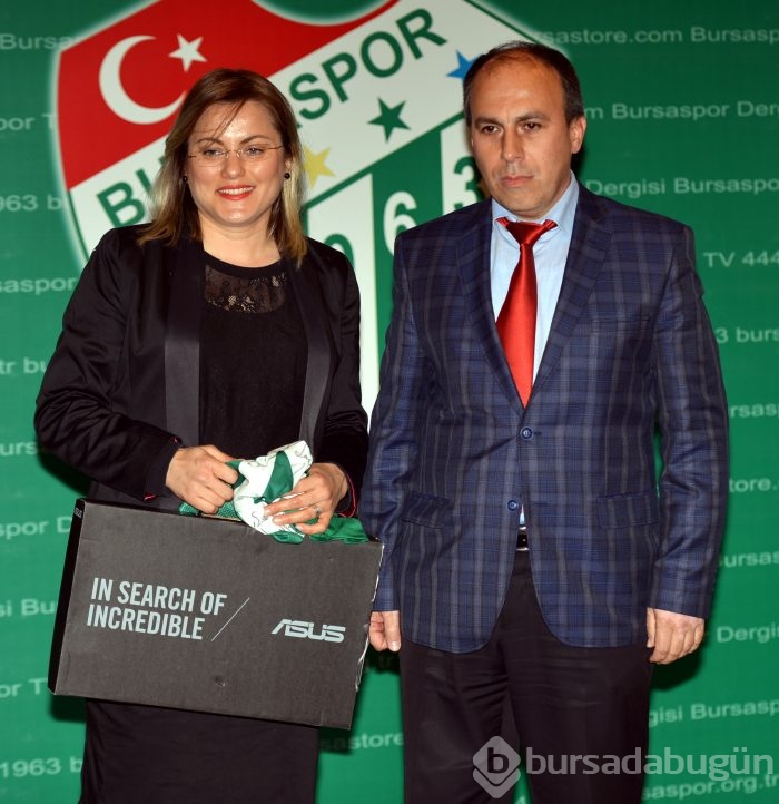 Bursaspor sevgisini kağıda döken minikler ödüllendirildi!