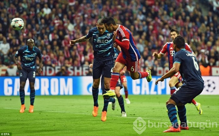 Allianz Arena Porto'nun başına yıkıldı!