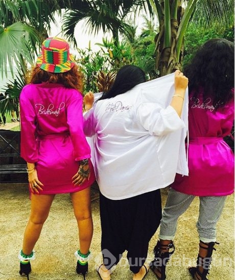 Rihanna nedime olursa böyle olur! 
