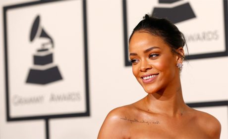 Rihanna nedime olursa böyle olur! 