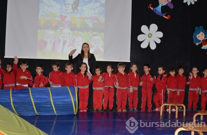Bahçeşehir Koleji Öğrencileri 23 Nisan kutlaması...