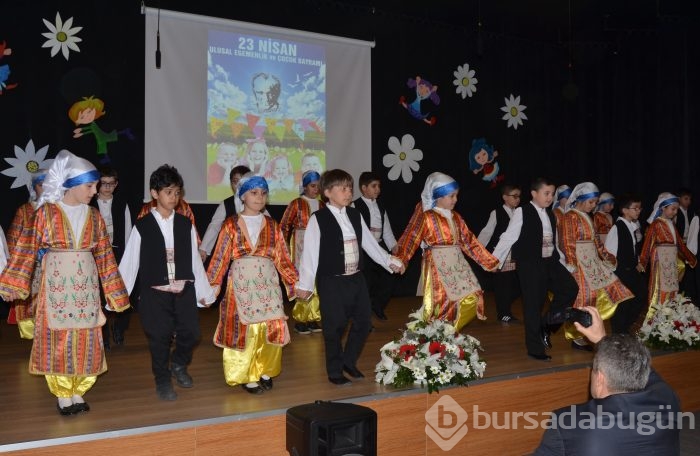Bahçeşehir Koleji Öğrencileri 23 Nisan kutlaması...