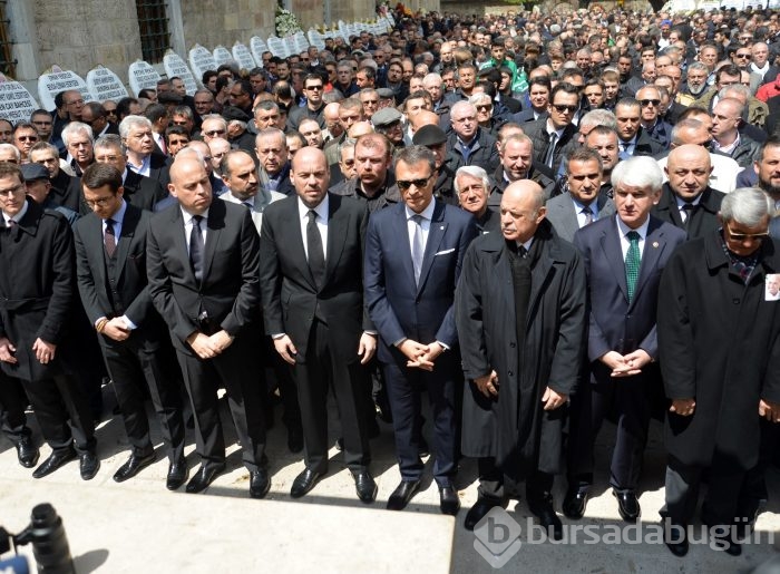 Ayhan Kızıl son yolculuğuna uğurlandı