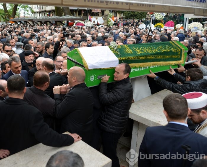 Ayhan Kızıl son yolculuğuna uğurlandı