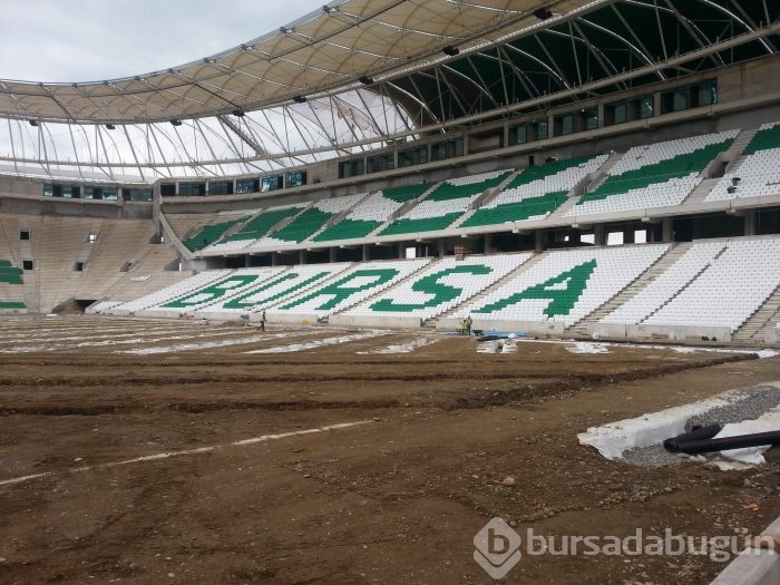 Bursaspor taraftarlarından Timsah Arena'ya çıkarma
