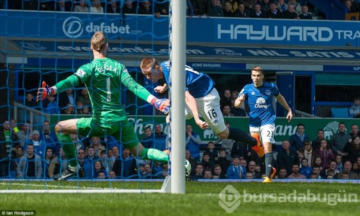 Everton'dan ManU'ya ağır tokat!