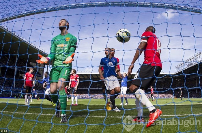 Everton'dan ManU'ya ağır tokat!