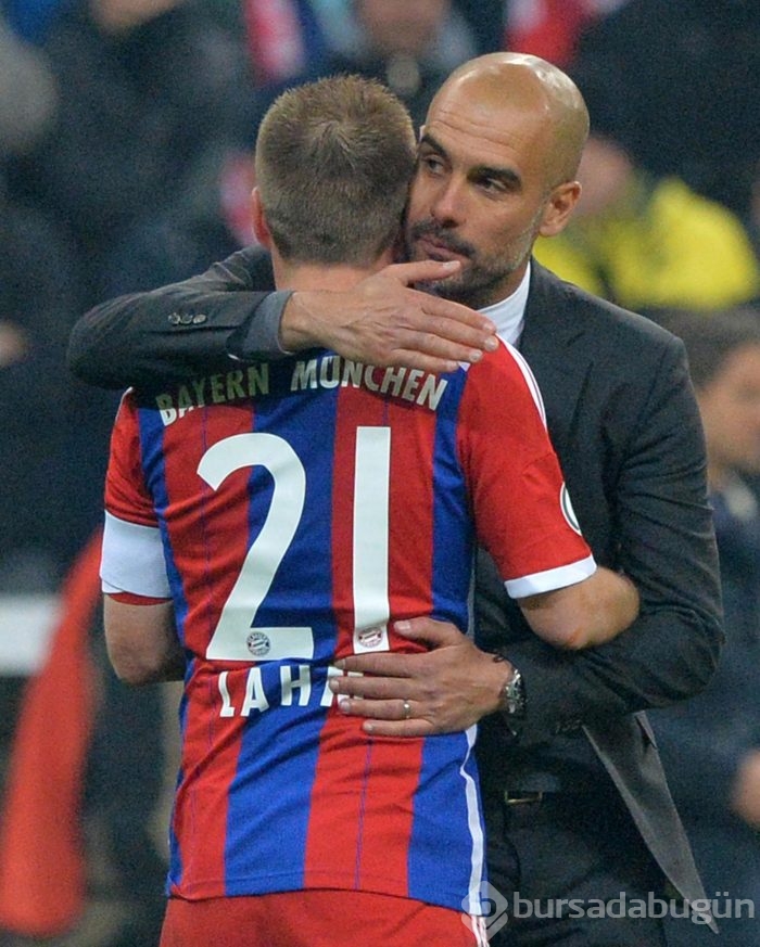 Dortmund Bayern Münih'i kupanın dışına itti!