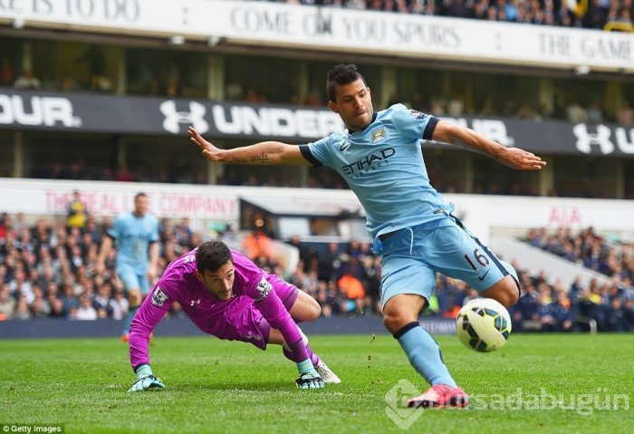 Manchester City'i Sergio Aguero sırtladı!
