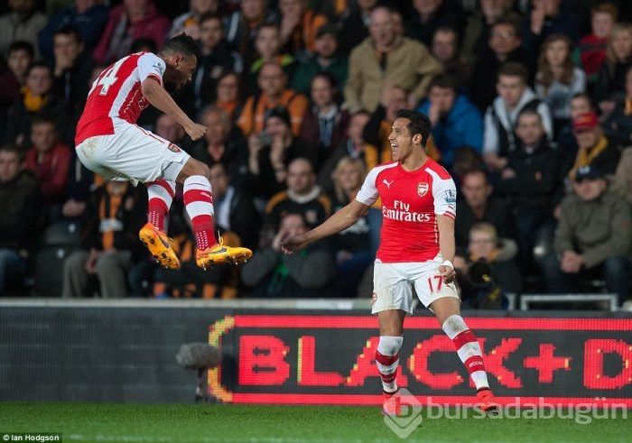 Arsenal'de Alexis Sanchez şov!