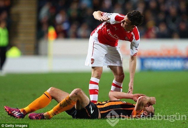 David Meyler gözünü kaybediyordu!