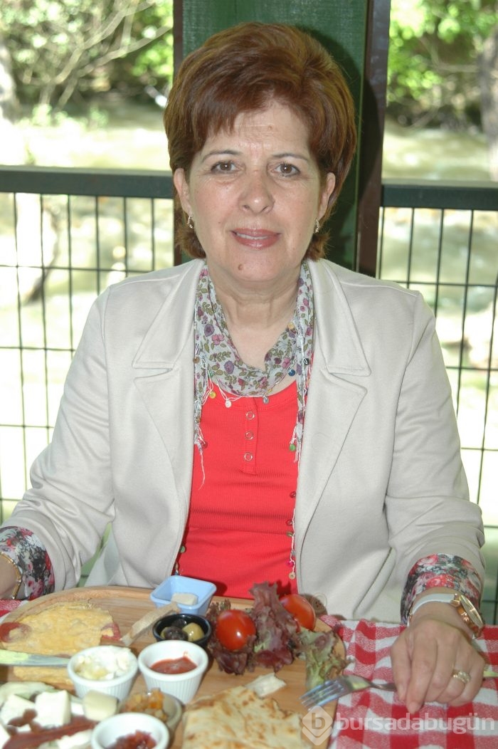 Anneler'in renkli hıdrellez şenliği...