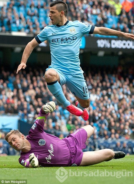 Manchester City, Queens Park Rangers'a acımadı!