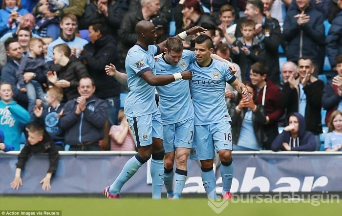 Manchester City, Queens Park Rangers'a acımadı!