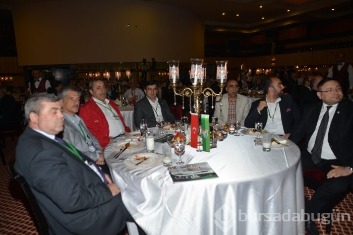 Bursaspor'da başkan adayları projelerini açıkladı!