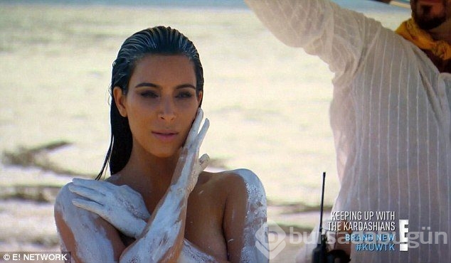 Kim Kardashian çırılçıplak poz verdi
