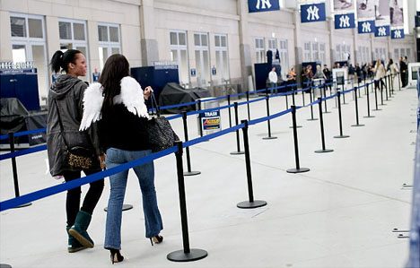 Victoria's Secret Türkiye'den yeni güzeller arıyor...
