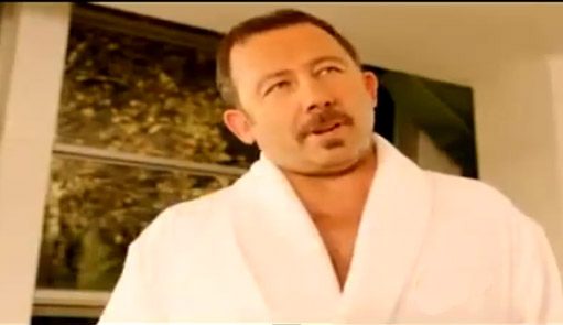 Reklamlardan servet kazandılar
