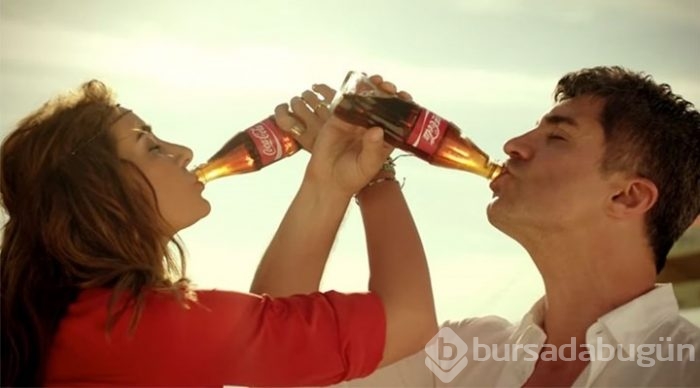 Reklamlardan servet kazandılar

