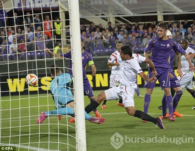 Sevilla güle oynaya finalde!