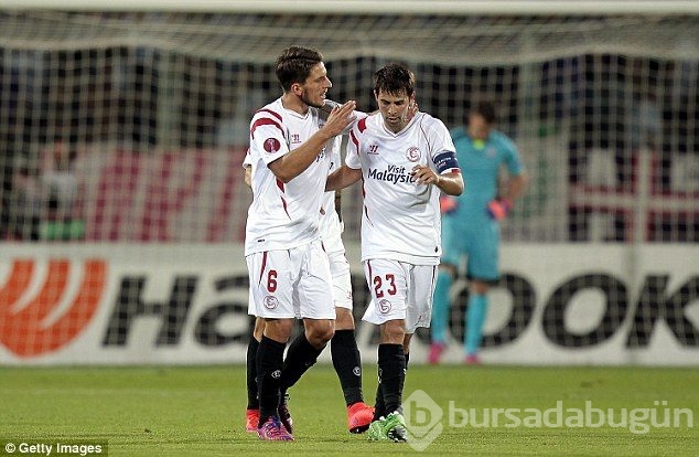 Sevilla güle oynaya finalde!