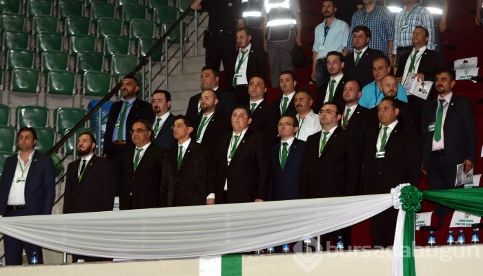Bursaspor kongresinde büyük heyecan yaşandı!