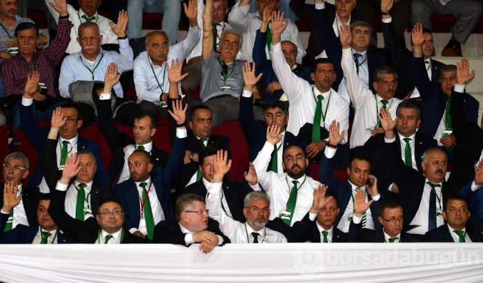 Bursaspor kongresinde büyük heyecan yaşandı!