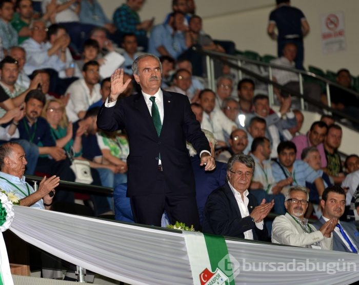 Bursaspor kongresinde büyük heyecan yaşandı!