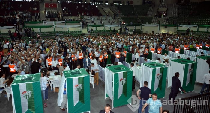 Bursaspor kongresinde büyük heyecan yaşandı!