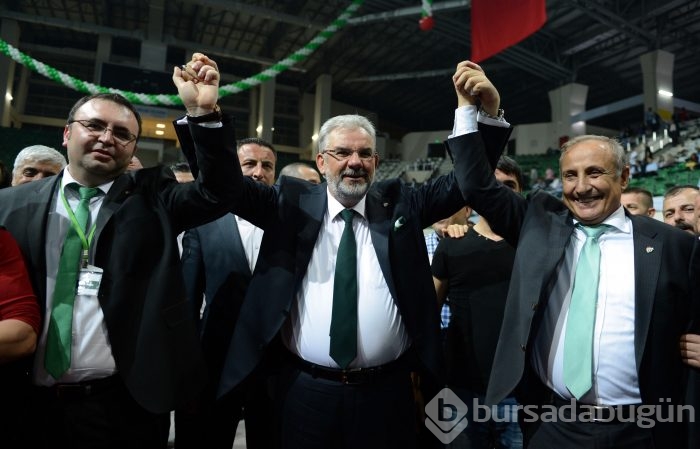 Bursaspor kongresinde büyük heyecan yaşandı!