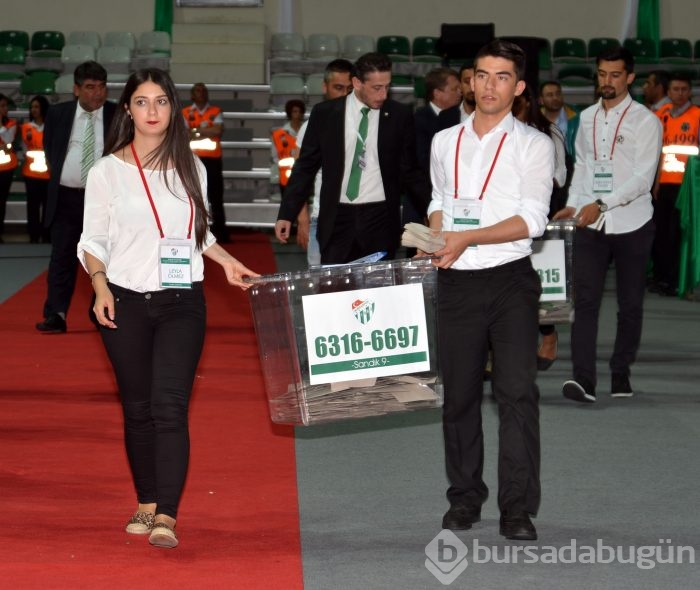 Bursaspor kongresinde büyük heyecan yaşandı!