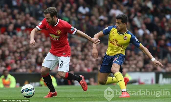 ManU Arsenal'a takıldı!