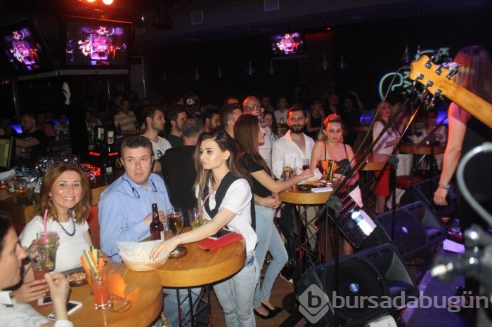 Bu hafta sonu Bursalılar gecelere aktı....