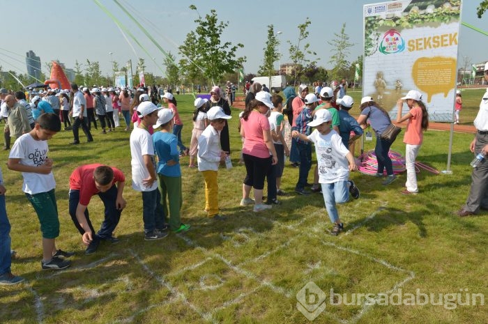 Hüdavendigar parkı'na şenlik havasında açılış...