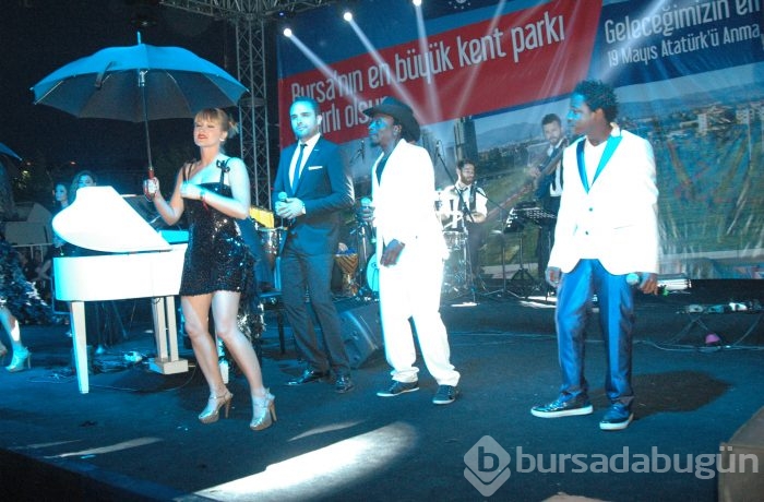 Hüdavendigar parkı'na şenlik havasında açılış...
