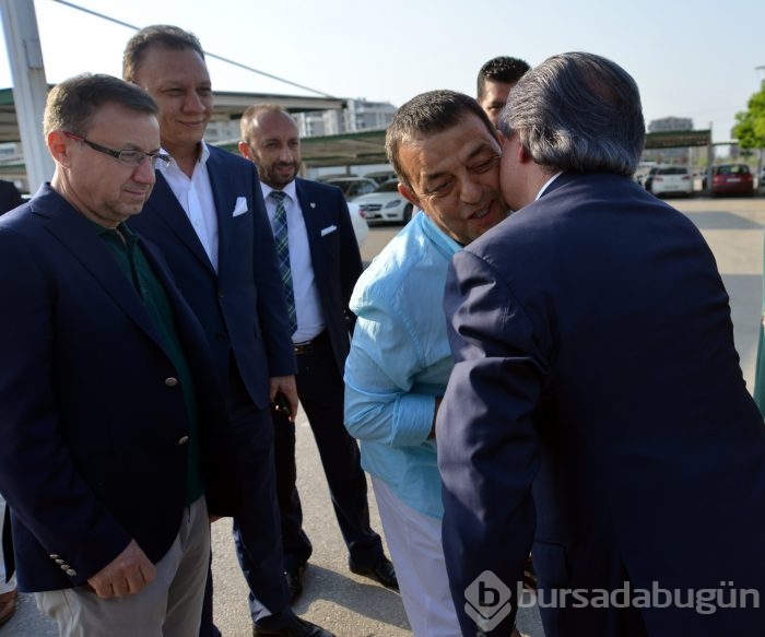 Cavit Çağlar'dan Bursaspor'a destek!