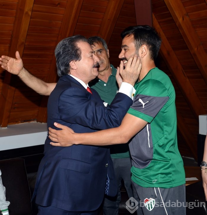 Cavit Çağlar'dan Bursaspor'a destek!