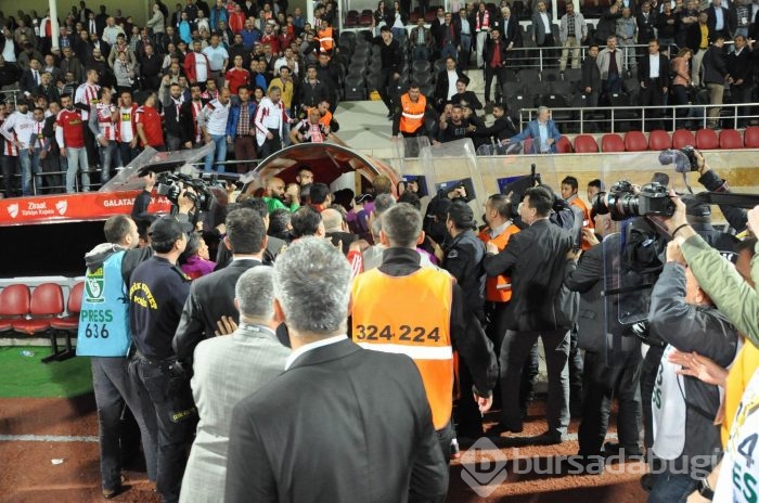 Sivas'ta maç sonu ortalık karıştı!