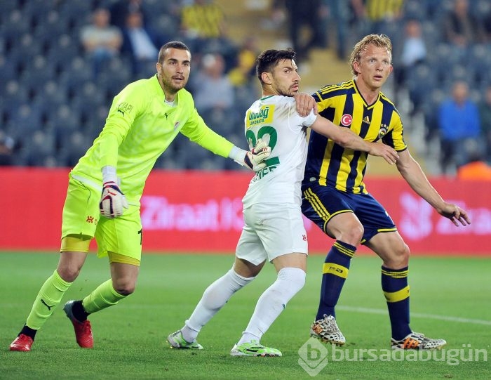 Timsah Fenerbahçe'yi Saraçoğlu'na gömdü!