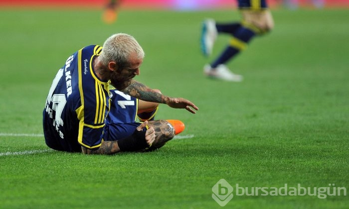 Timsah Fenerbahçe'yi Saraçoğlu'na gömdü!