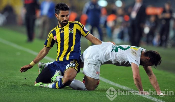 Timsah Fenerbahçe'yi Saraçoğlu'na gömdü!