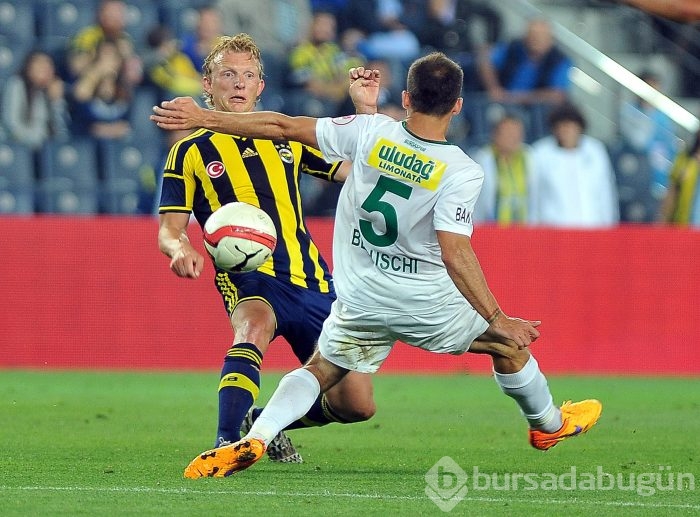 Timsah Fenerbahçe'yi Saraçoğlu'na gömdü!
