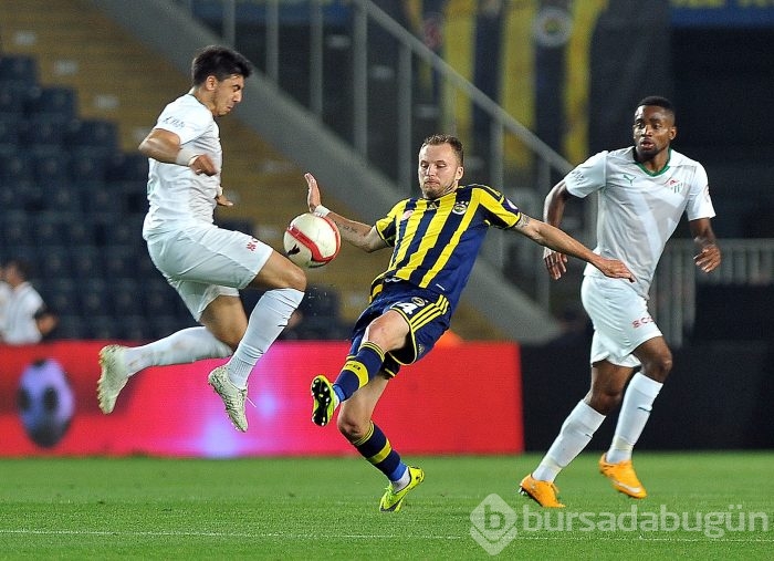 Timsah Fenerbahçe'yi Saraçoğlu'na gömdü!