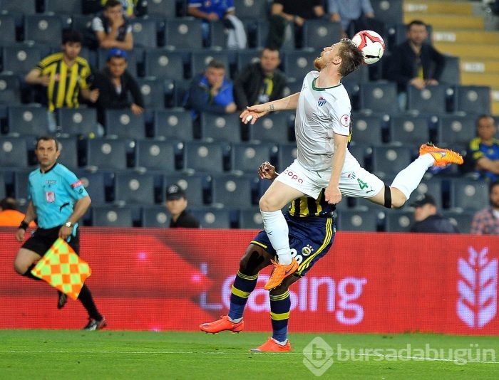 Timsah Fenerbahçe'yi Saraçoğlu'na gömdü!