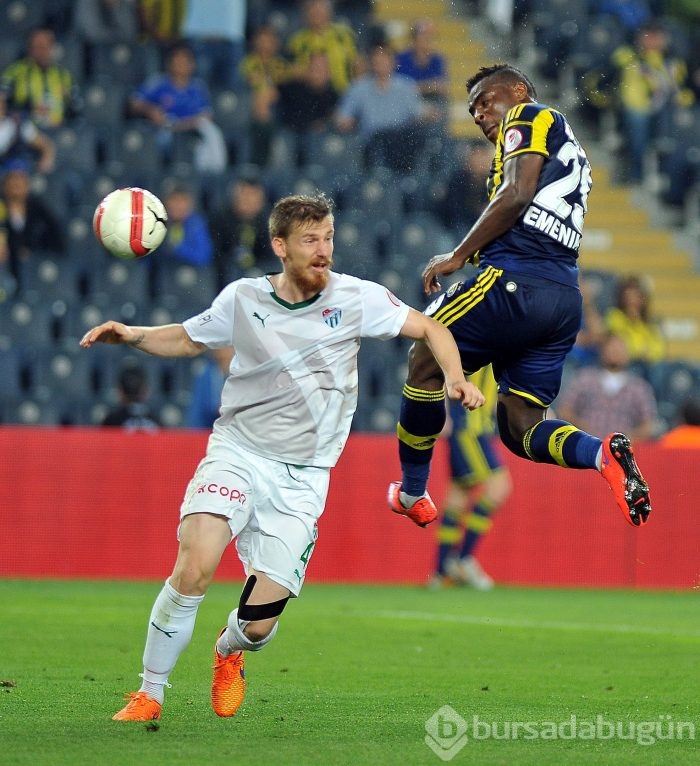 Timsah Fenerbahçe'yi Saraçoğlu'na gömdü!