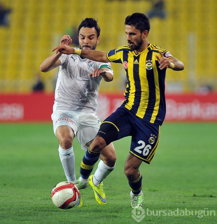 Timsah Fenerbahçe'yi Saraçoğlu'na gömdü!