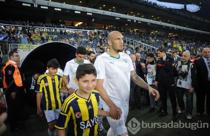 Timsah Fenerbahçe'yi Saraçoğlu'na gömdü!