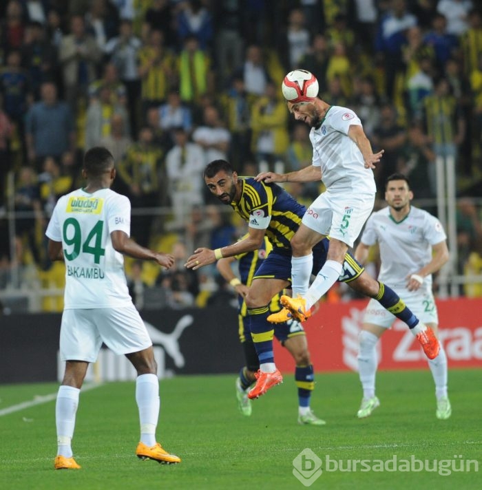 Timsah Fenerbahçe'yi Saraçoğlu'na gömdü!