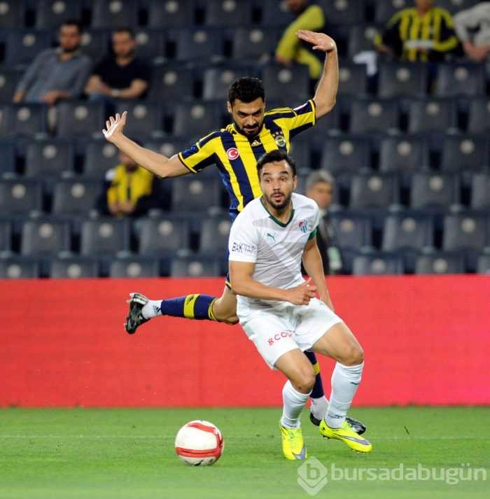 Timsah Fenerbahçe'yi Saraçoğlu'na gömdü!